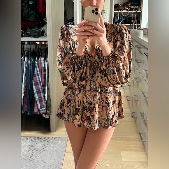 Bohemian printed ruffle top - maternity or not :) - Picture 6 of 6